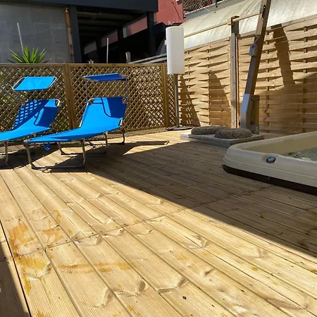 Casa La Pergola דירה *