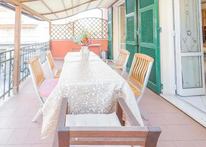 Casa La Pergola 公寓 *